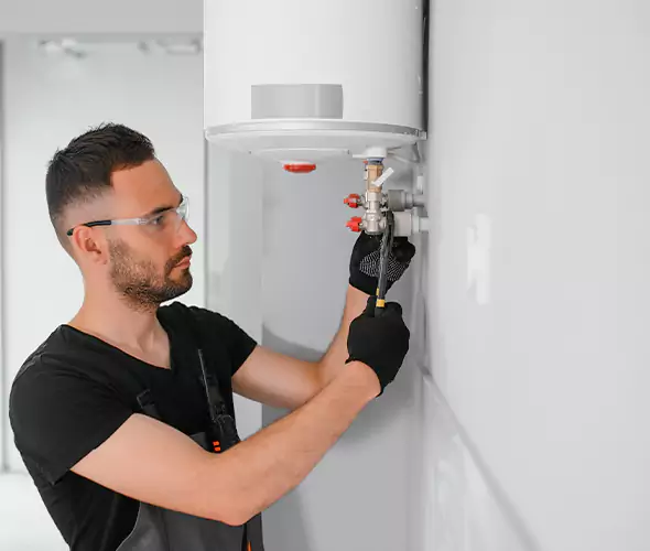 Expert Plumber for Water Heater Expansion Tank Installation in Lynbrook, NY