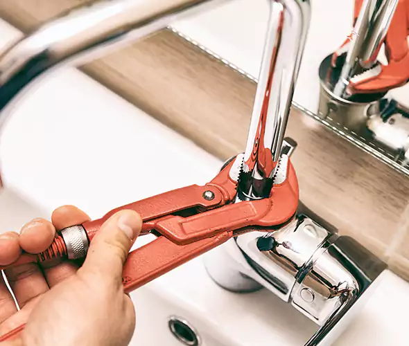 Expert Leak Repair Plumber in Lynbrook, NY