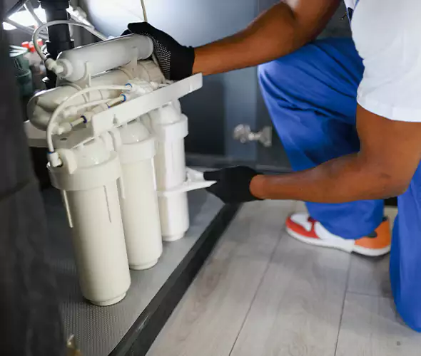 Expert Plumber for Water Softener Replacement in Lynbrook, NY: Schedule Affordable Replacement Services with Us