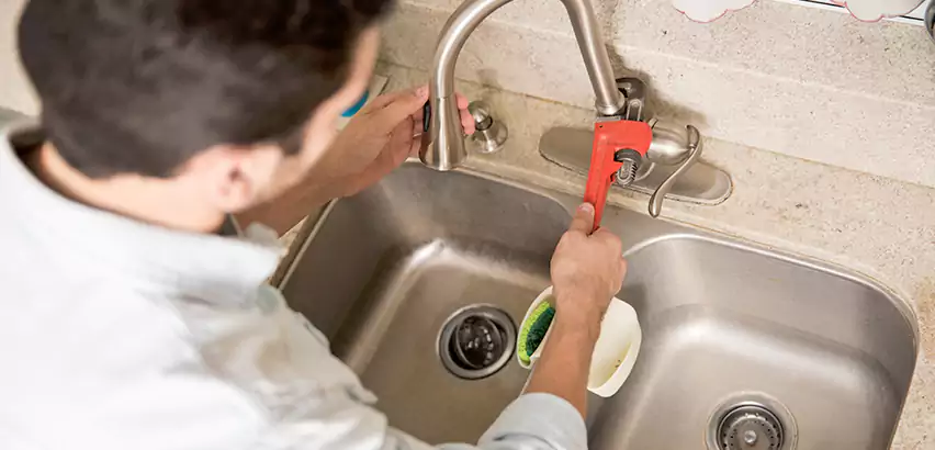 Faucet Repair in Lynbrook