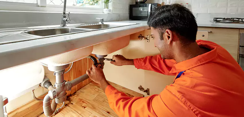 Plumbing Leak Repair in Lynbrook, NY